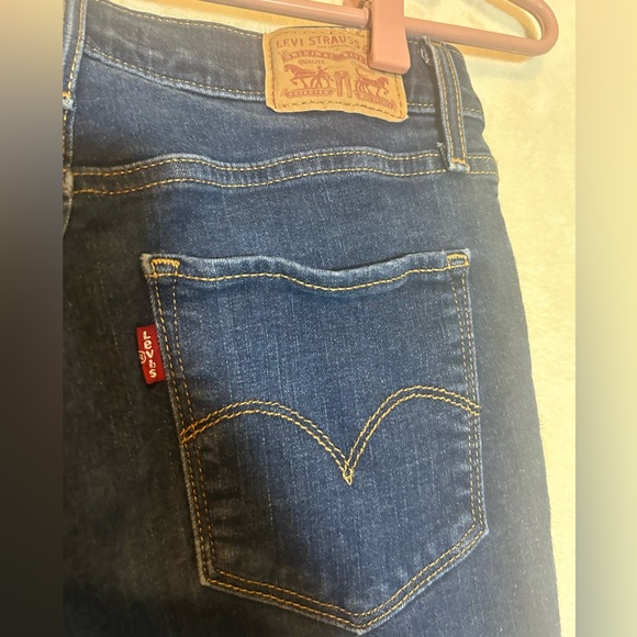 Levi’s 720 High Rise Super Skinny Jeans - Picture 4 of 4